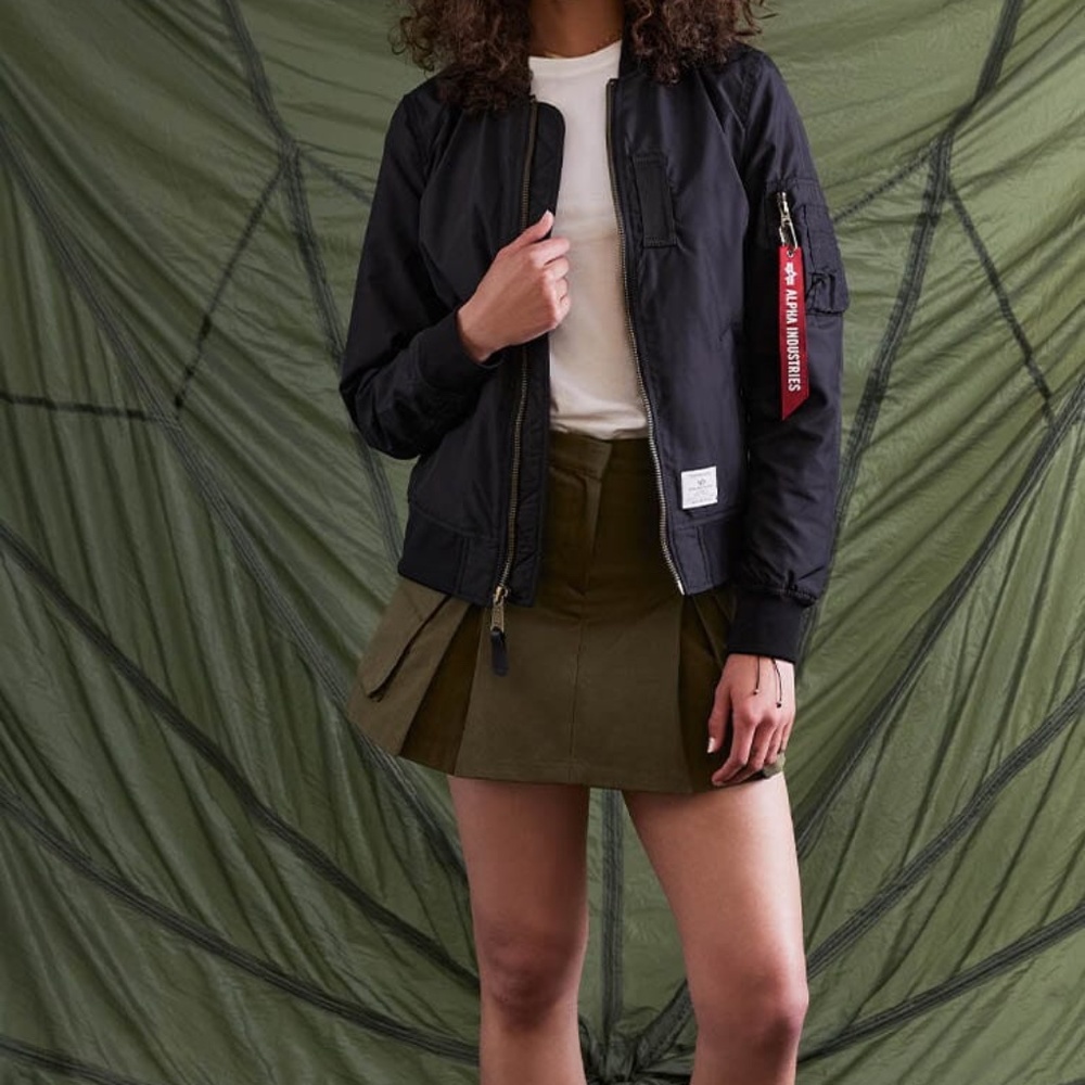 BOMBER JACKET XS WOMENS Alpha industries